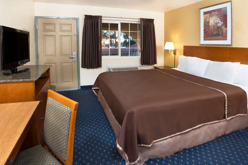 Howard Johnson By Wyndham National City/San Diego South Camera foto